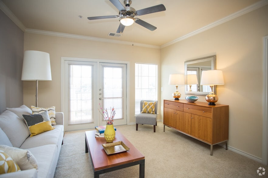 More Photos Of Mooreview Pky @ Loudoun County Pky, Ashburn Unknown For Lease