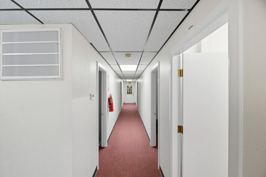 More Photos Of 1000 C St, Hawthorne Office Residential For Sale