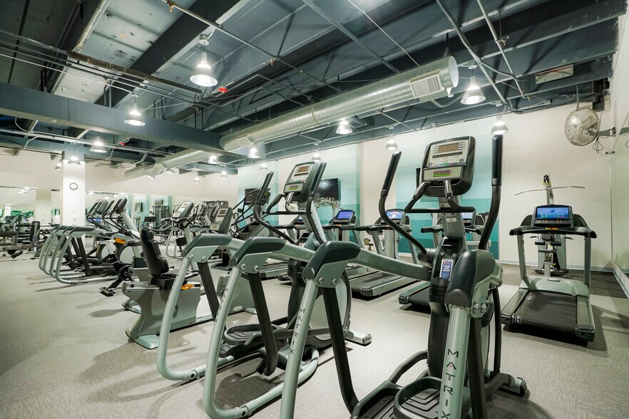 More Photos Of 5680 Greenwood Plaza, Greenwood Village Office For Sale