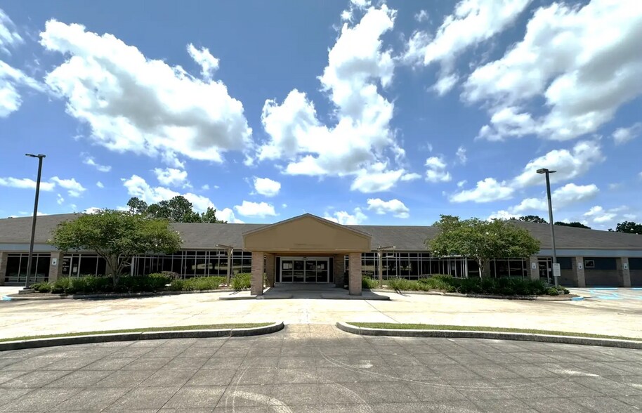 More Photos Of 2750 Gause Blvd E, Slidell Medical For Sale