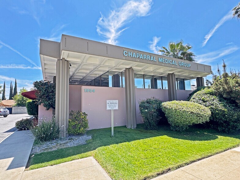 More Photos Of 1904 N Orange Grove Ave, Pomona Medical For Sale