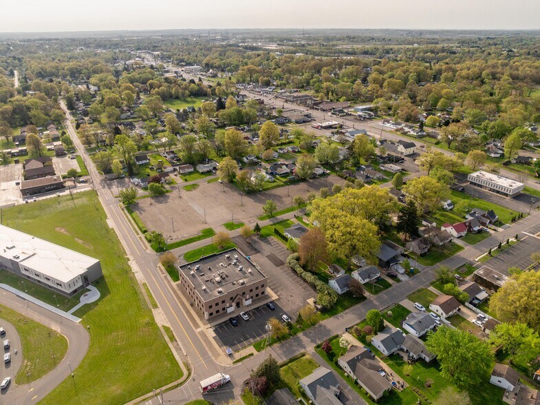 More Photos Of 323 Marion Ave, Massillon Medical For Sale