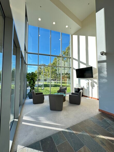 More Photos Of 1399 Shoreway Rd, Belmont Office For Lease