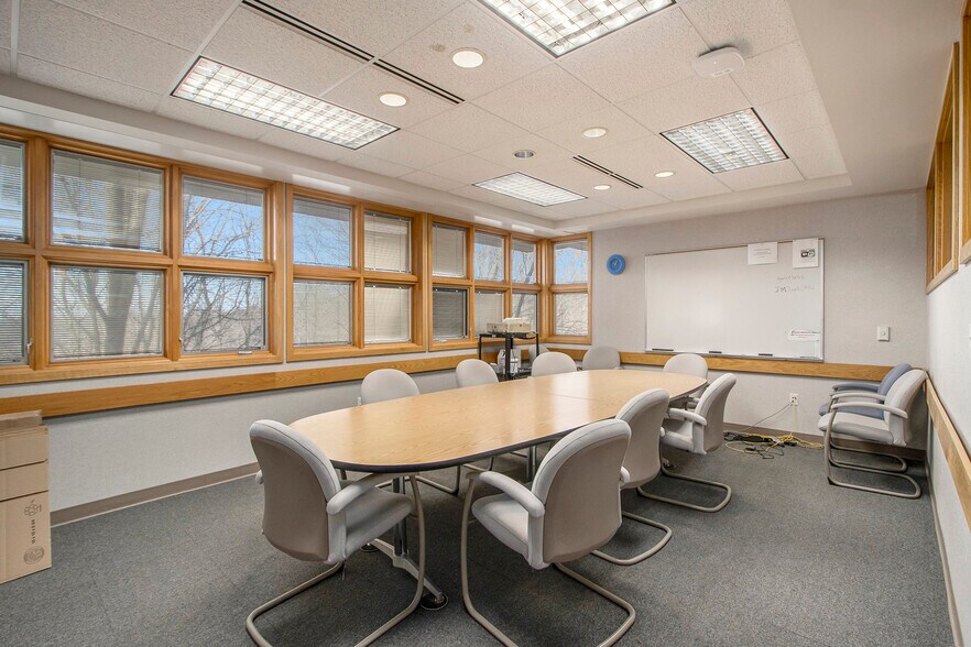 More Photos Of 7953 Adobe Rd, Kalamazoo Office For Sale