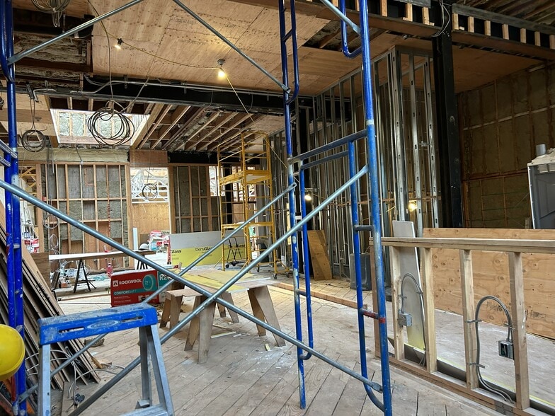 More Photos Of 2870-2880 California St, San Francisco Apartments For Lease