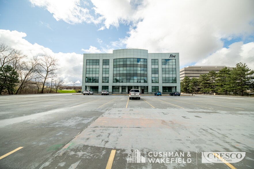 More Photos Of 23250 Chagrin Blvd, Beachwood Office For Lease