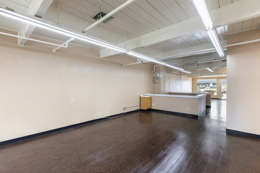 More Photos Of 4754 Old Redwood Hwy, Santa Rosa Unknown For Lease