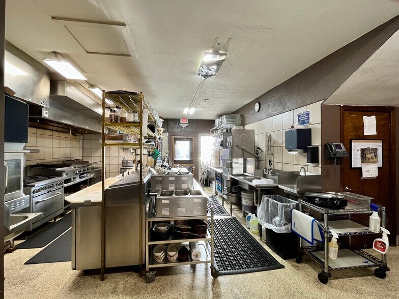 More Photos Of 210 1st St N, Wisconsin Rapids Storefront Retail Residential For Sale