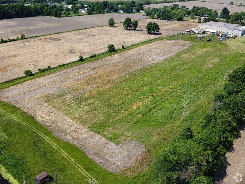 More Photos Of 324 County Road 34, Kingsville Manufacturing For Sale