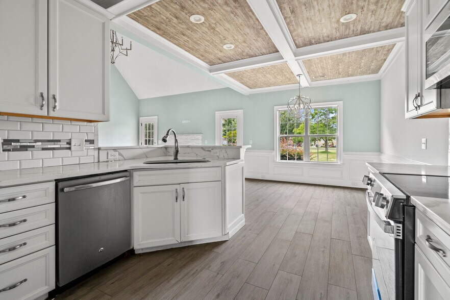 More Photos Of 1600 3rd Loop Rd, Florence Multifamily For Sale