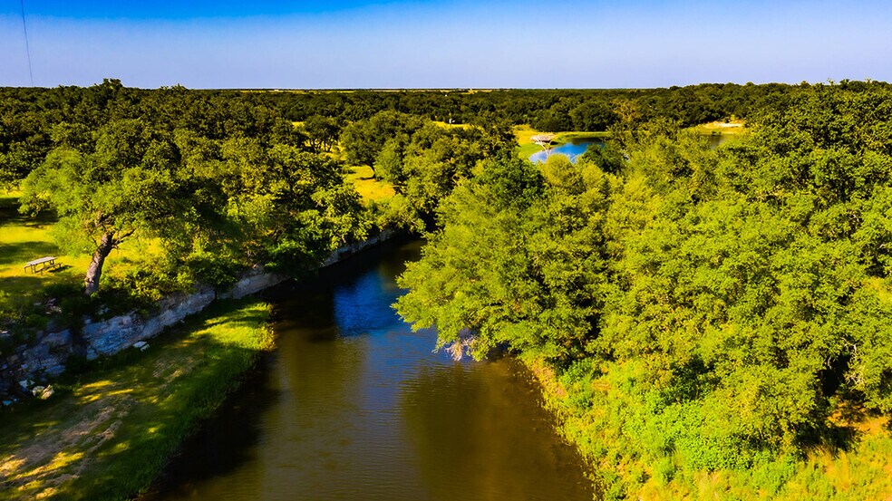 More Photos Of 2519 County Road 323, Liberty Hill Land For Sale