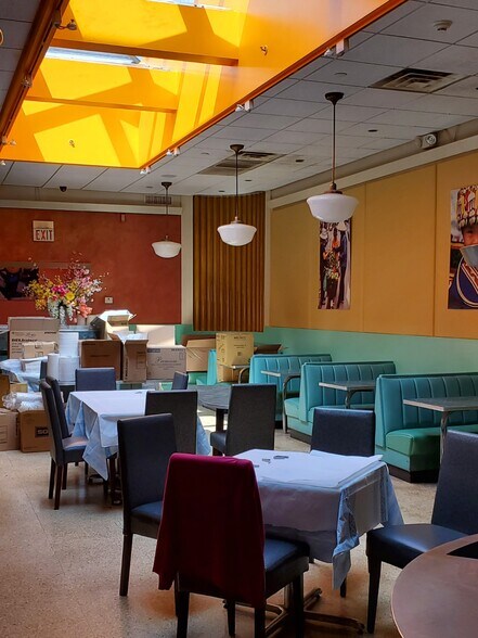 More Photos Of 43-45 E Palisade Ave, Englewood Restaurant For Sale