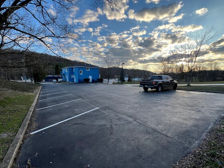 More Photos Of 4212 Old William Penn Hwy, Murrysville Medical For Sale