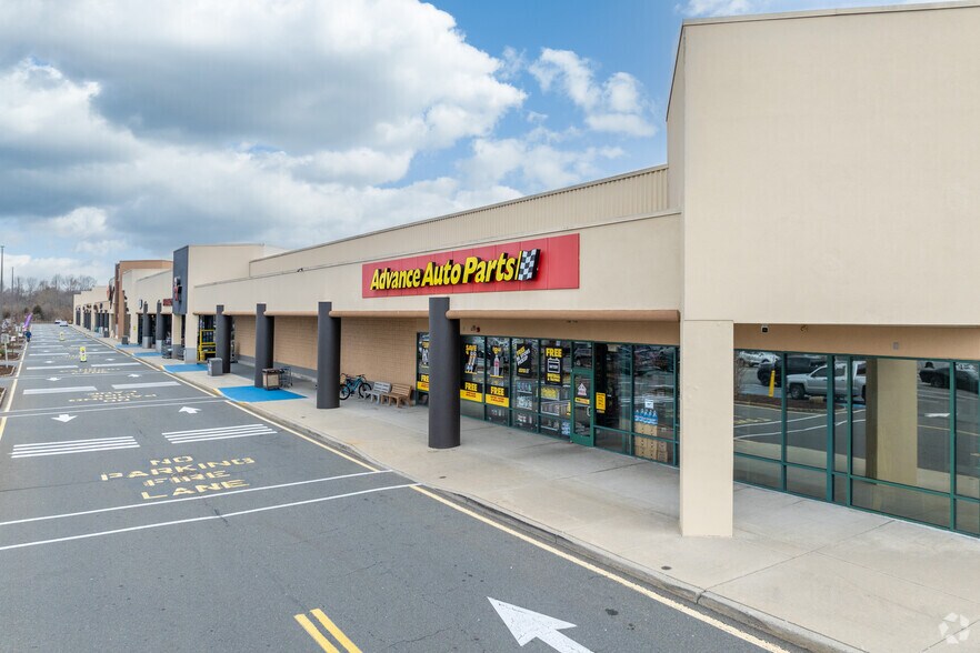 More Photos Of 260 N County Line Rd, Jackson Unknown For Lease