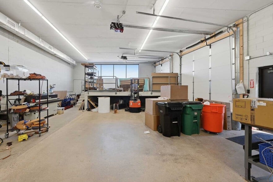 More Photos Of 14800 Martin Dr, Eden Prairie Light Manufacturing For Sale