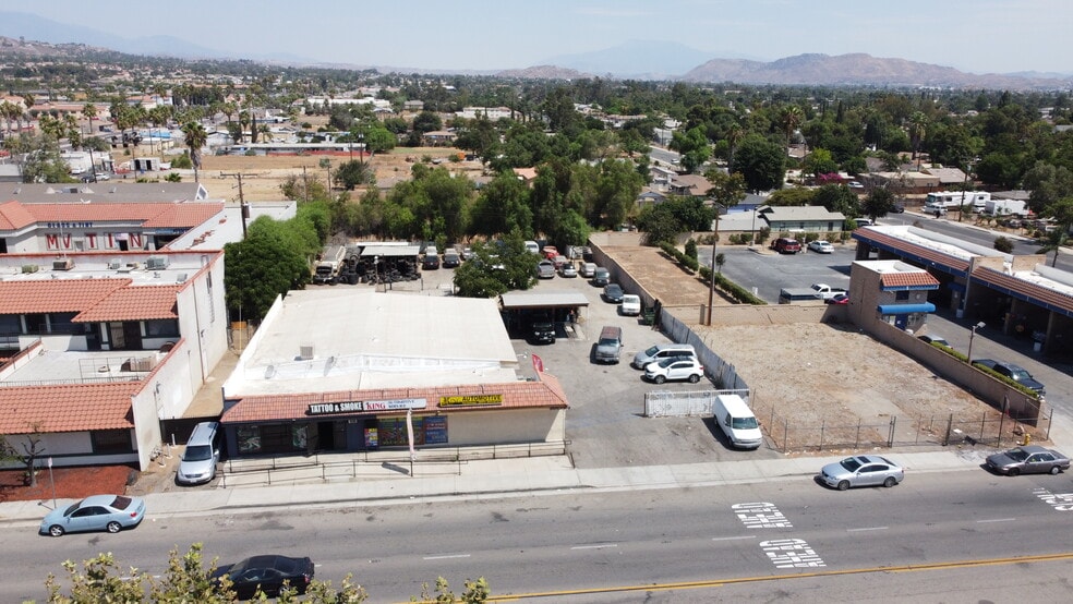 More Photos Of 12576-12578 Heacock St, Moreno Valley Auto Repair For Lease