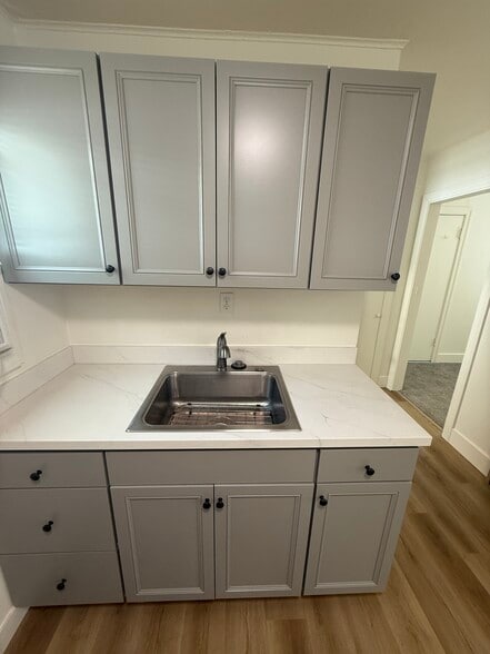 More Photos Of 101 Elliott St, Winters Apartments For Sale