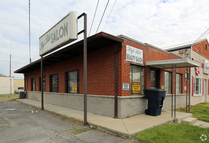 More Photos Of 3014 Christian Ave, Roanoke Storefront For Lease