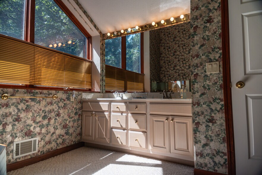 More Photos Of 3702 Squaw Beach Rd, Big Bay Specialty For Sale