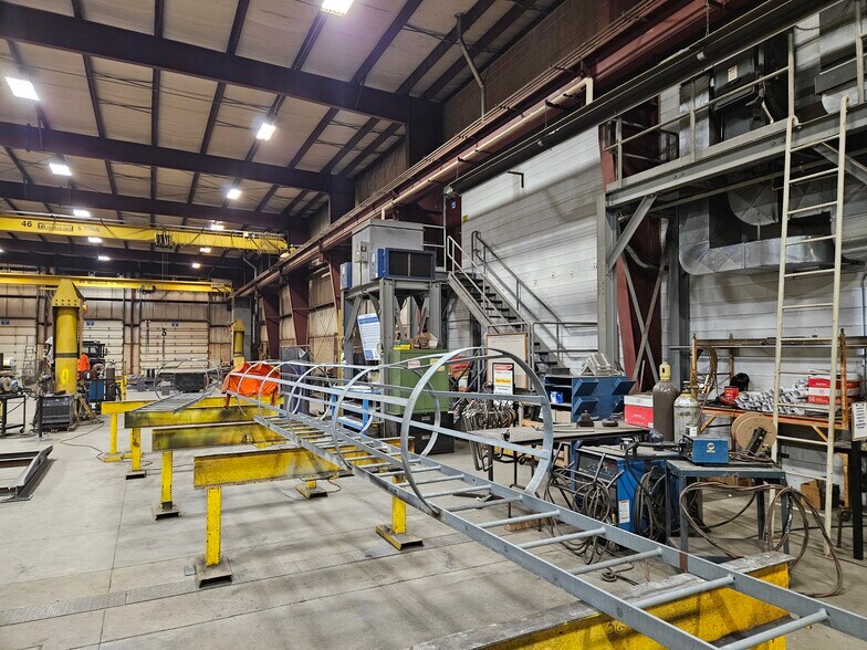 More Photos Of 3500 Contractors Dr, Midland Manufacturing For Sale