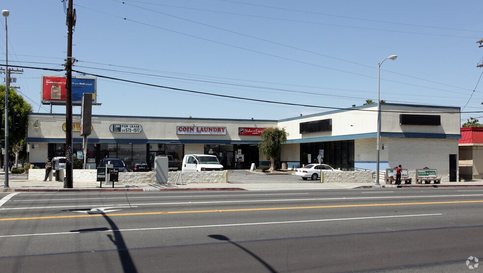 More Photos Of 945 W Pacific Coast Hwy, Wilmington Unknown For Lease