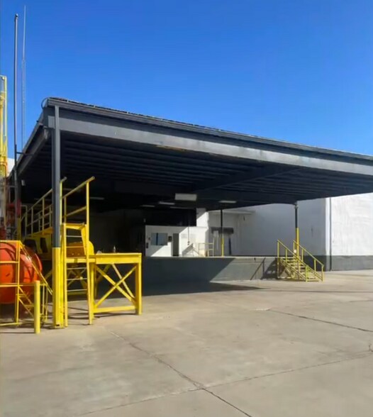 More Photos Of 369 Road 176, Delano Refrigeration Cold Storage For Lease