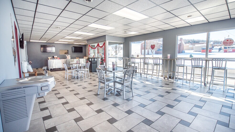 More Photos Of 29 Angel Dr, Leechburg Refrigeration Cold Storage For Sale