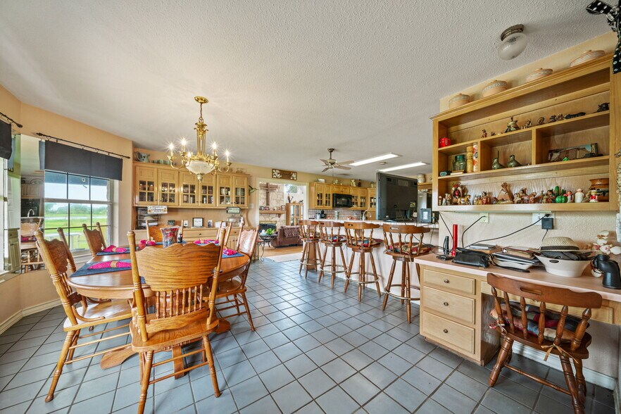 More Photos Of 210 Tolle Rd, Cibolo Land For Sale