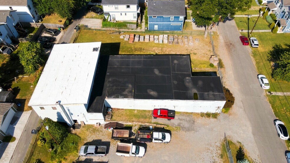 More Photos Of 1715 Pecan St, Nashville Warehouse For Sale