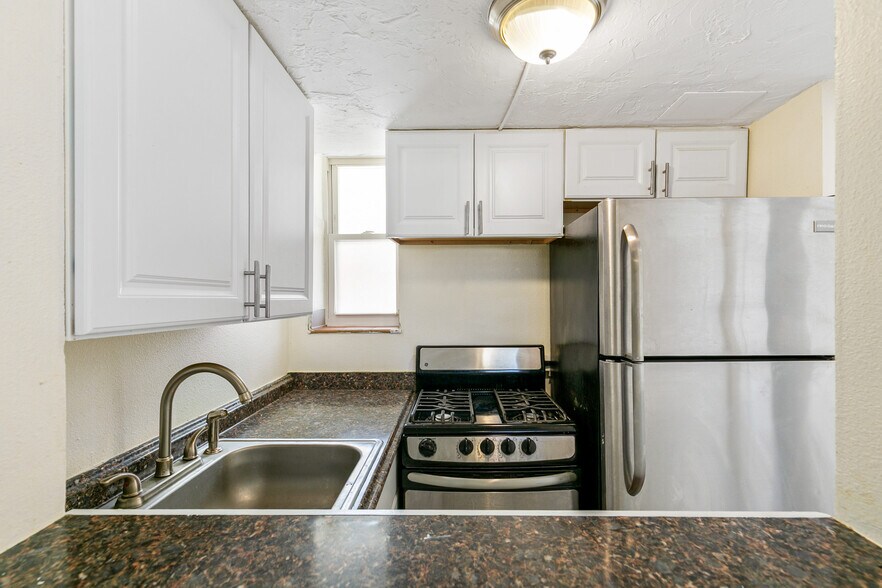 More Photos Of 1195 Birch St, Denver Multifamily For Sale