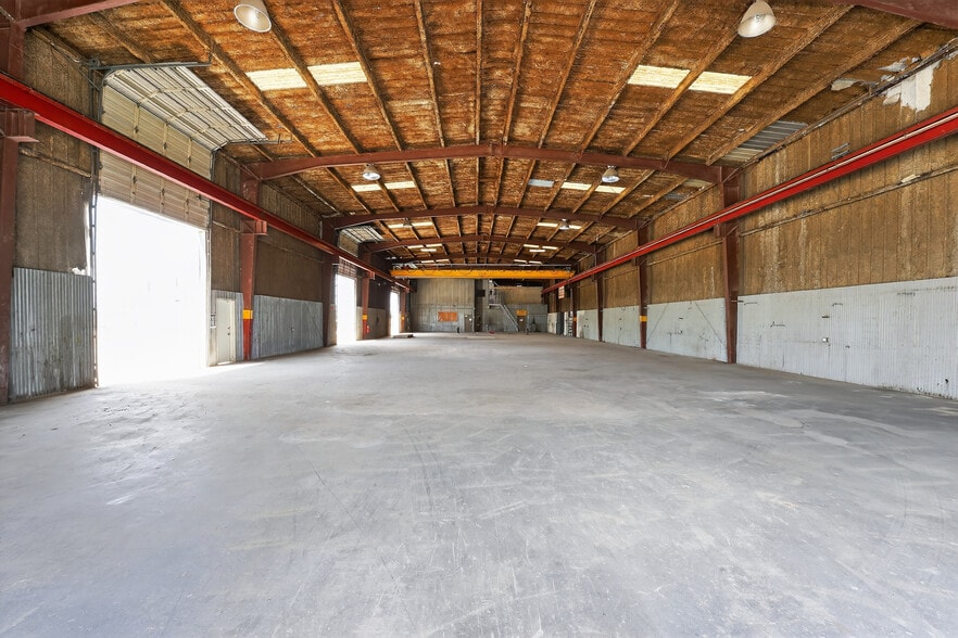 More Photos Of 2434 Etring Ave, Corpus Christi Warehouse For Sale