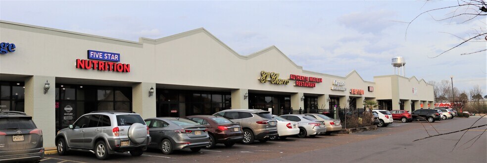 More Photos Of 100-126 Northwest Plaza Dr, Senatobia Unknown For Lease
