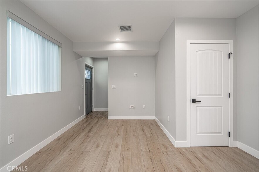 More Photos Of 433 W Gage Ave, Los Angeles Multifamily For Sale