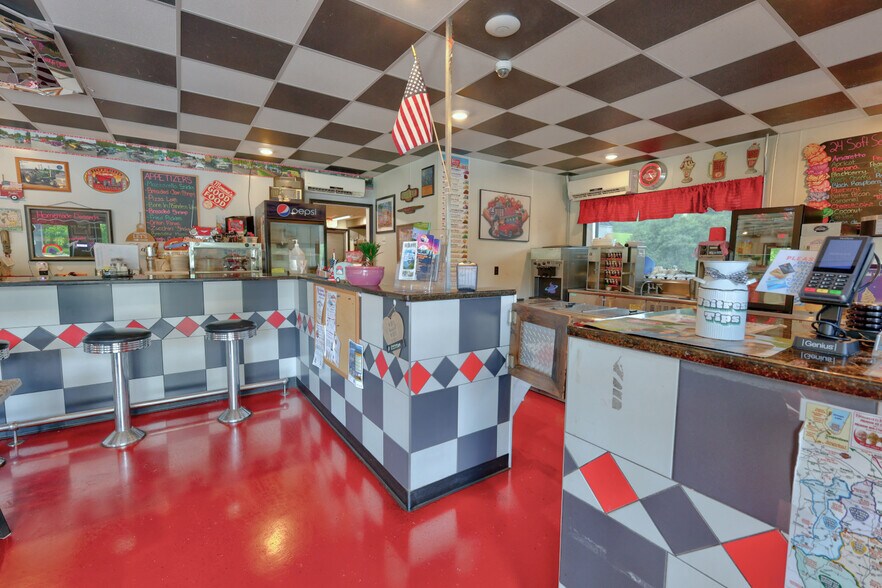 More Photos Of 36422 State Highway 23, Grand Gorge Restaurant For Sale