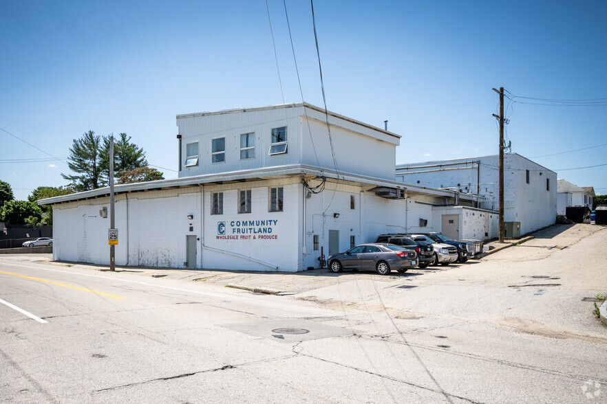 Primary Photo Of 31 Budlong Rd, Cranston Warehouse For Lease