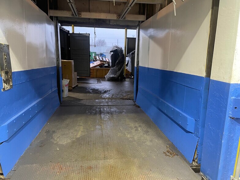 More Photos Of 2011 8th St, North Bergen Refrigeration Cold Storage For Lease