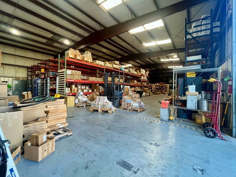 More Photos Of 8130 W Reno Ave, Oklahoma City Manufacturing For Sale
