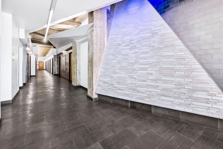 More Photos Of 6363 Wilshire Blvd, Los Angeles Loft Creative Space For Lease