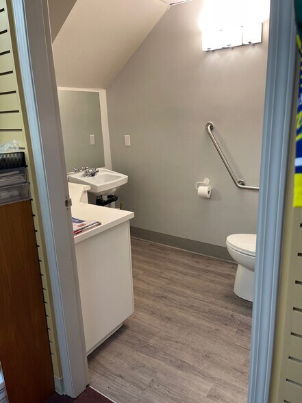 More Photos Of 17 Fawcett Rd, Coquitlam Warehouse For Sale
