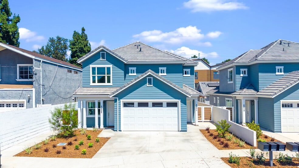 More Photos Of 6836 Whitman Ave, Van Nuys Multifamily For Sale
