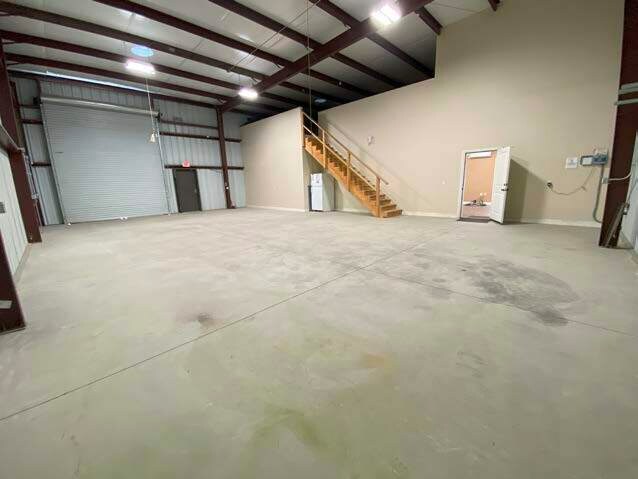 More Photos Of 709 Workman St, Bakersfield Warehouse For Lease