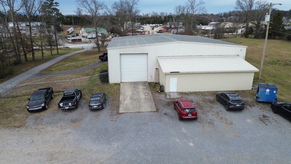 More Photos Of 185 Industrial Dr, Chickamauga Industrial For Sale