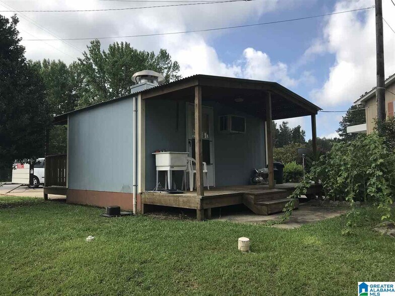 More Photos Of 11001 County Road 59, Verbena Service Station For Sale