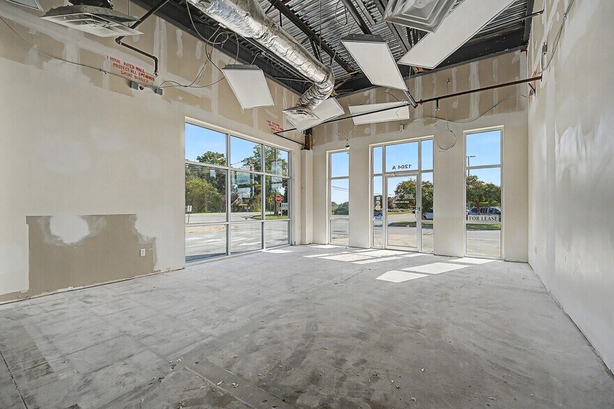 More Photos Of 1200-1212 US-19, Leesburg Freestanding For Lease