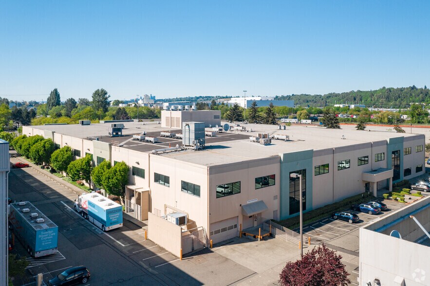 2811 S 102nd St, Tukwila, WA 98168 Office For Lease