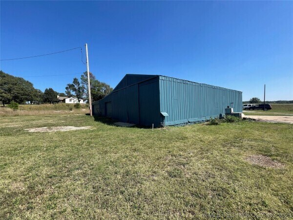 More Photos Of 371971 W 51 Hwy, Mannford Industrial For Sale