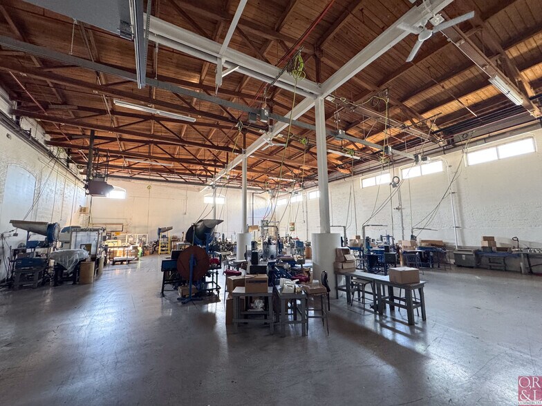 More Photos Of 2223 Thomaston Ave, Waterbury Manufacturing For Lease