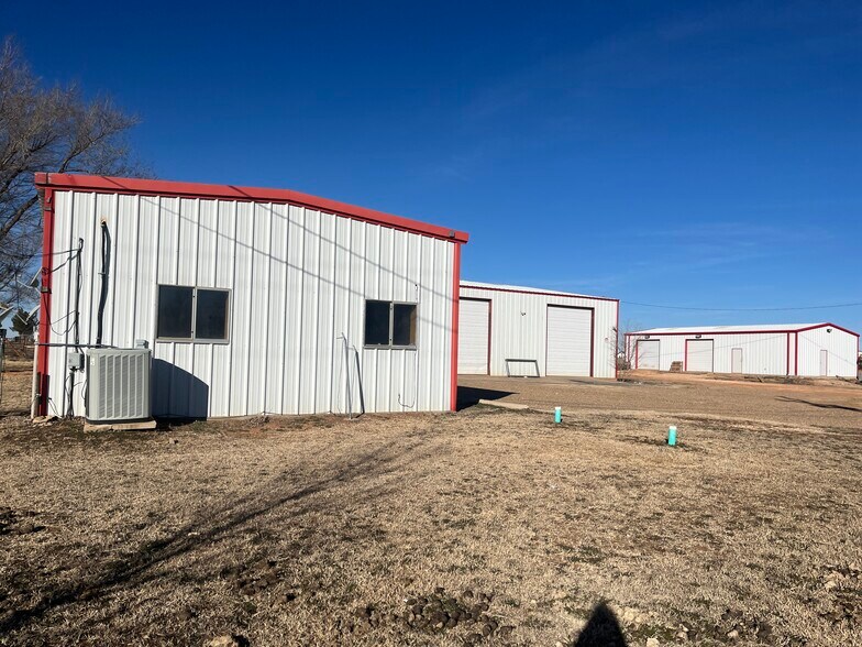 More Photos Of 11603 N Fm 2528, Lubbock Warehouse For Lease