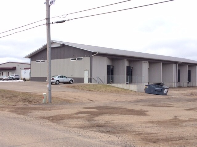 More Photos Of 3902 130th St, Lake Hallie Distribution For Lease
