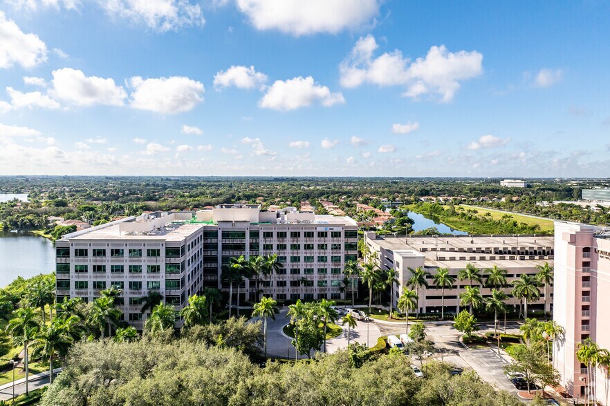 More Photos Of 13450 W Sunrise Blvd, Sunrise Office For Lease